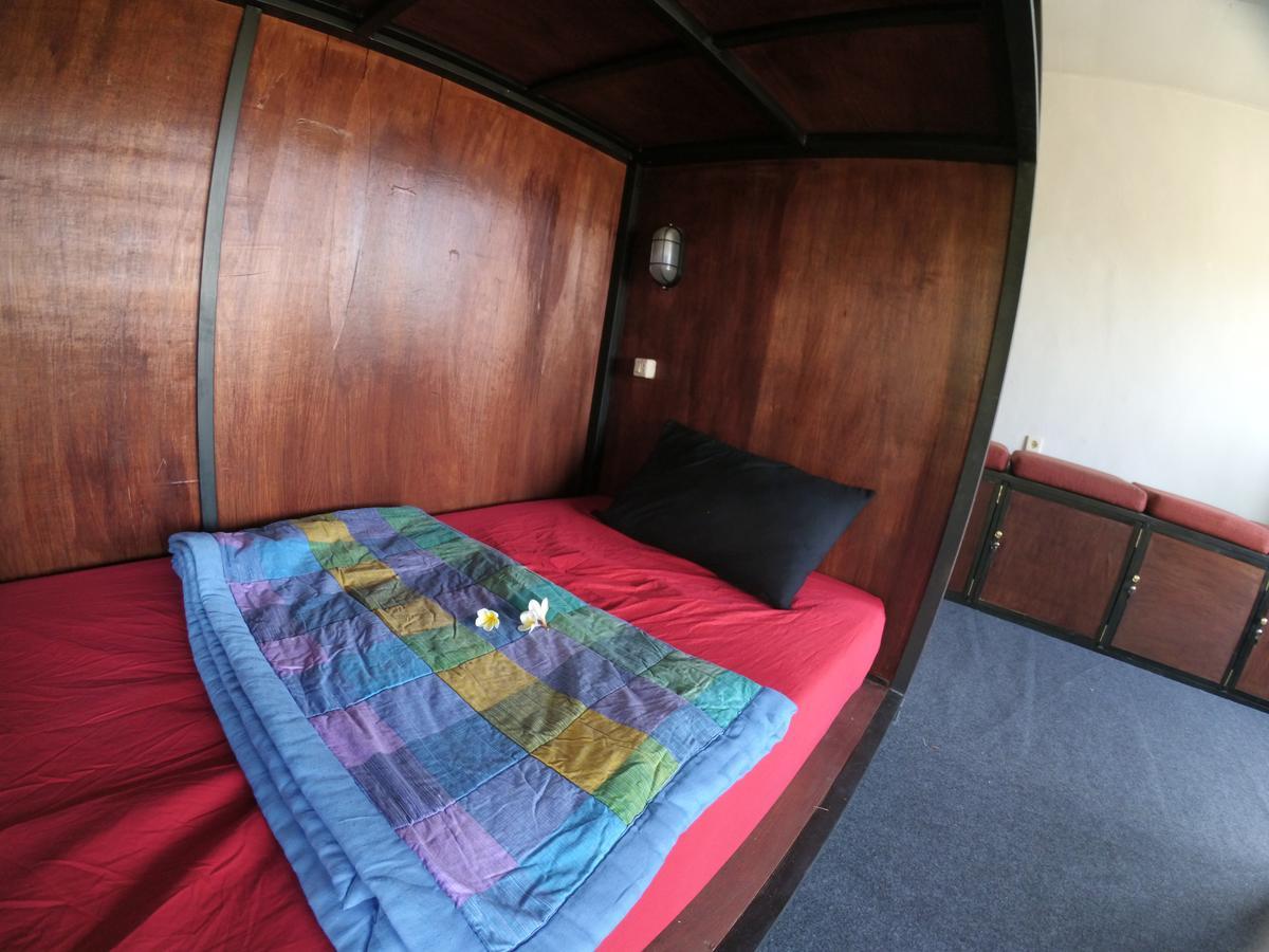 Local Hostel Amed Eksteriør billede